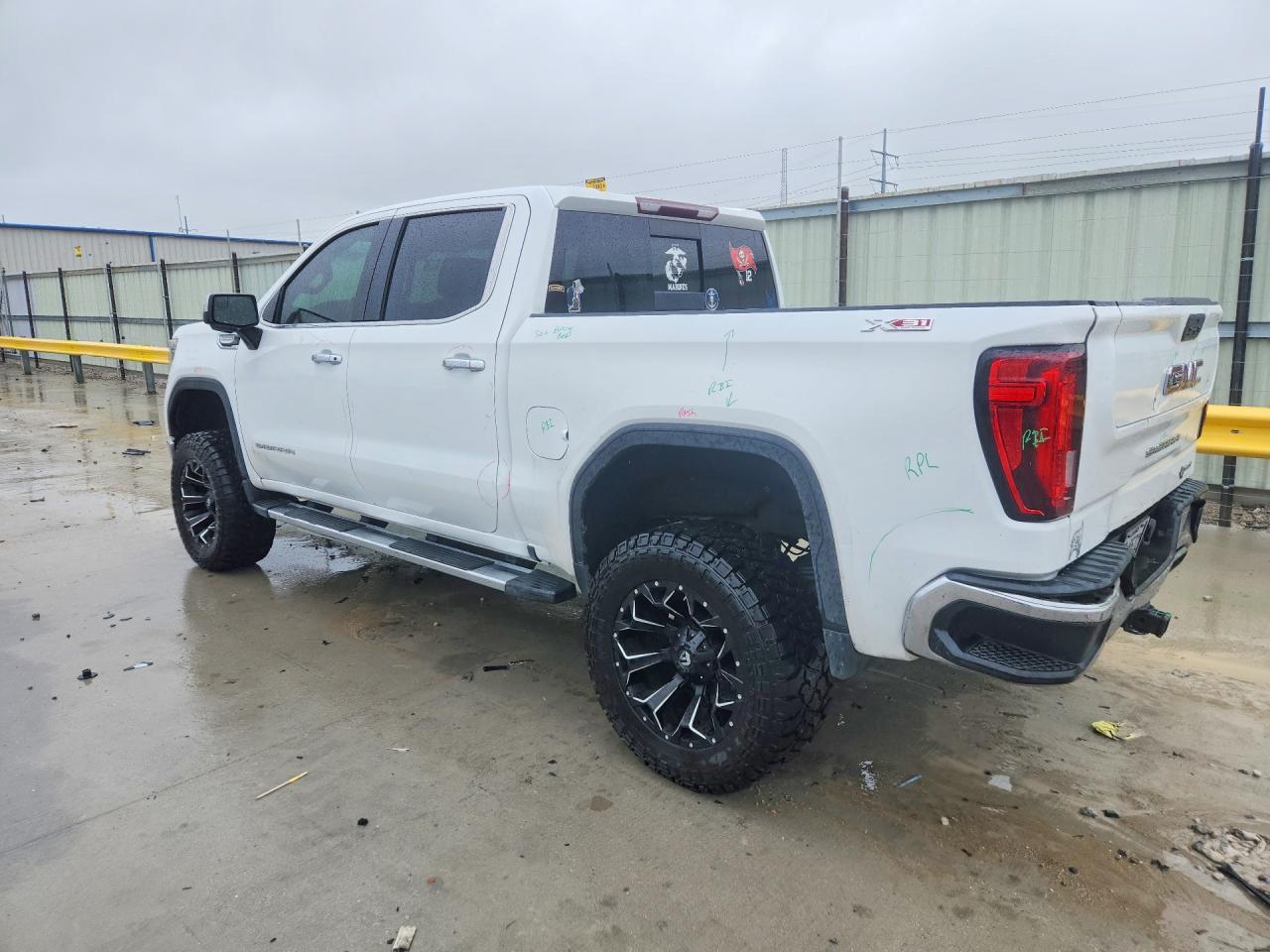 2019 GMC Sierra