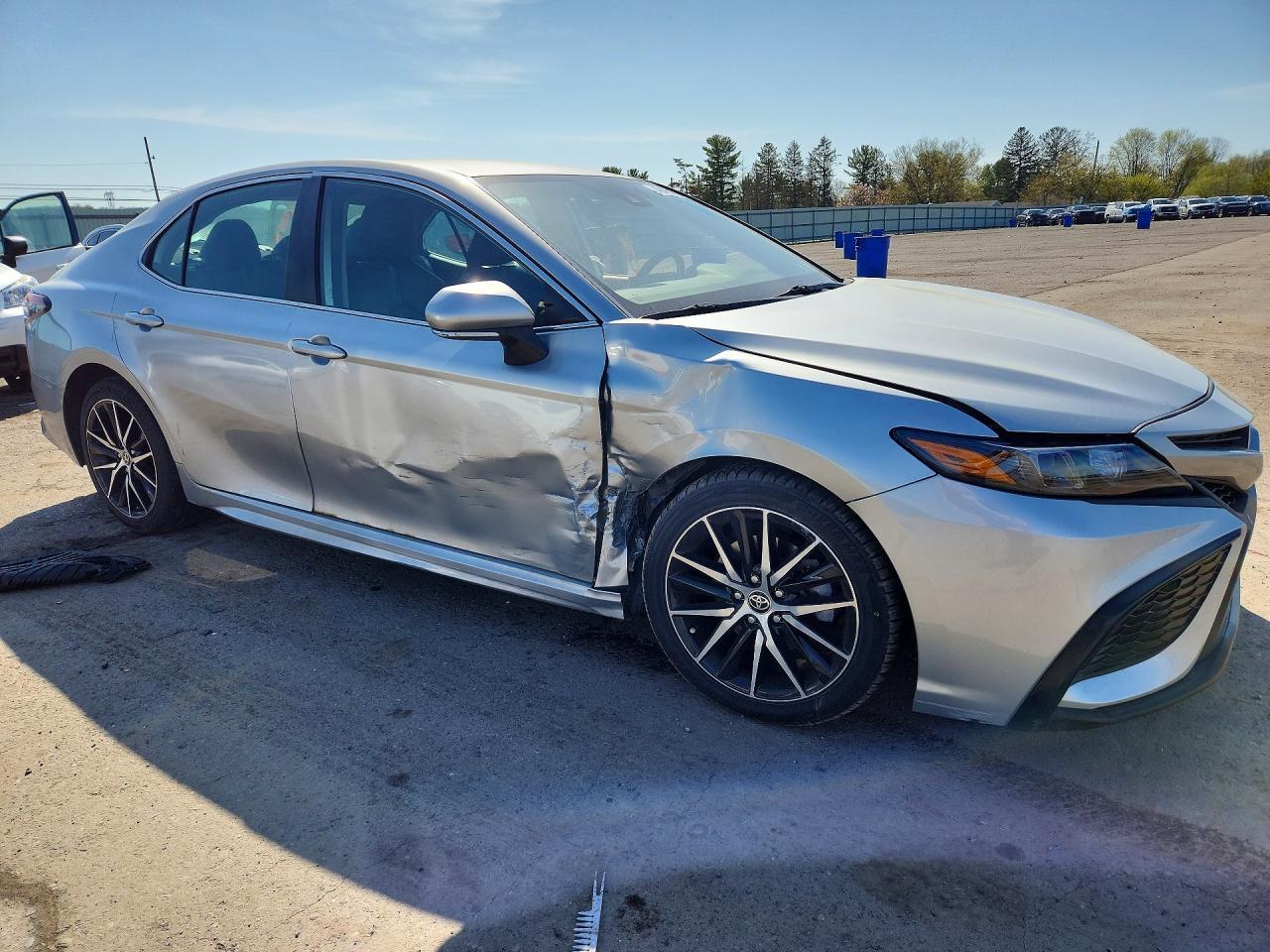 2022 TOYOTA CAMRY