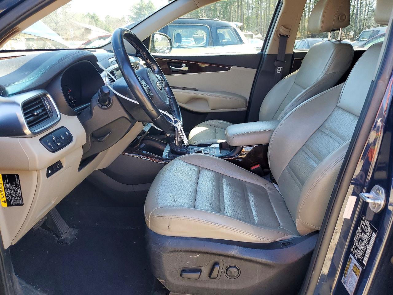 2017 KIA SORENTO