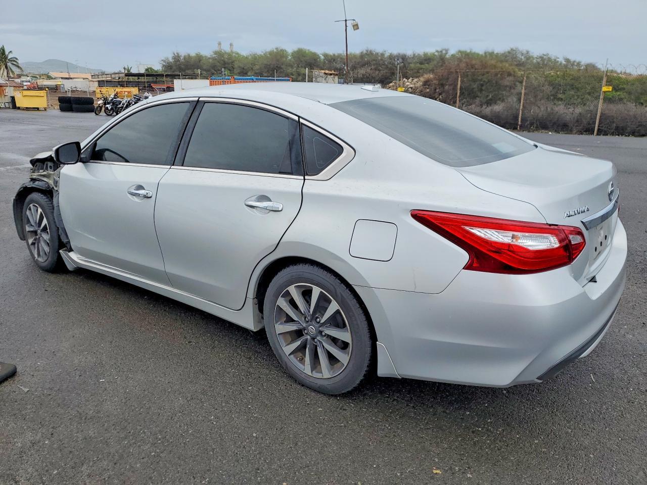 2017 NISSAN ALTIMA
