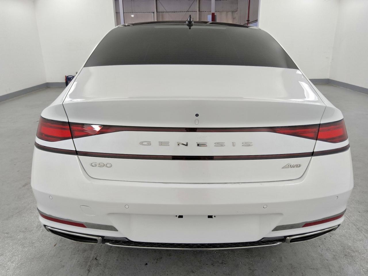 2025 GENESIS G90