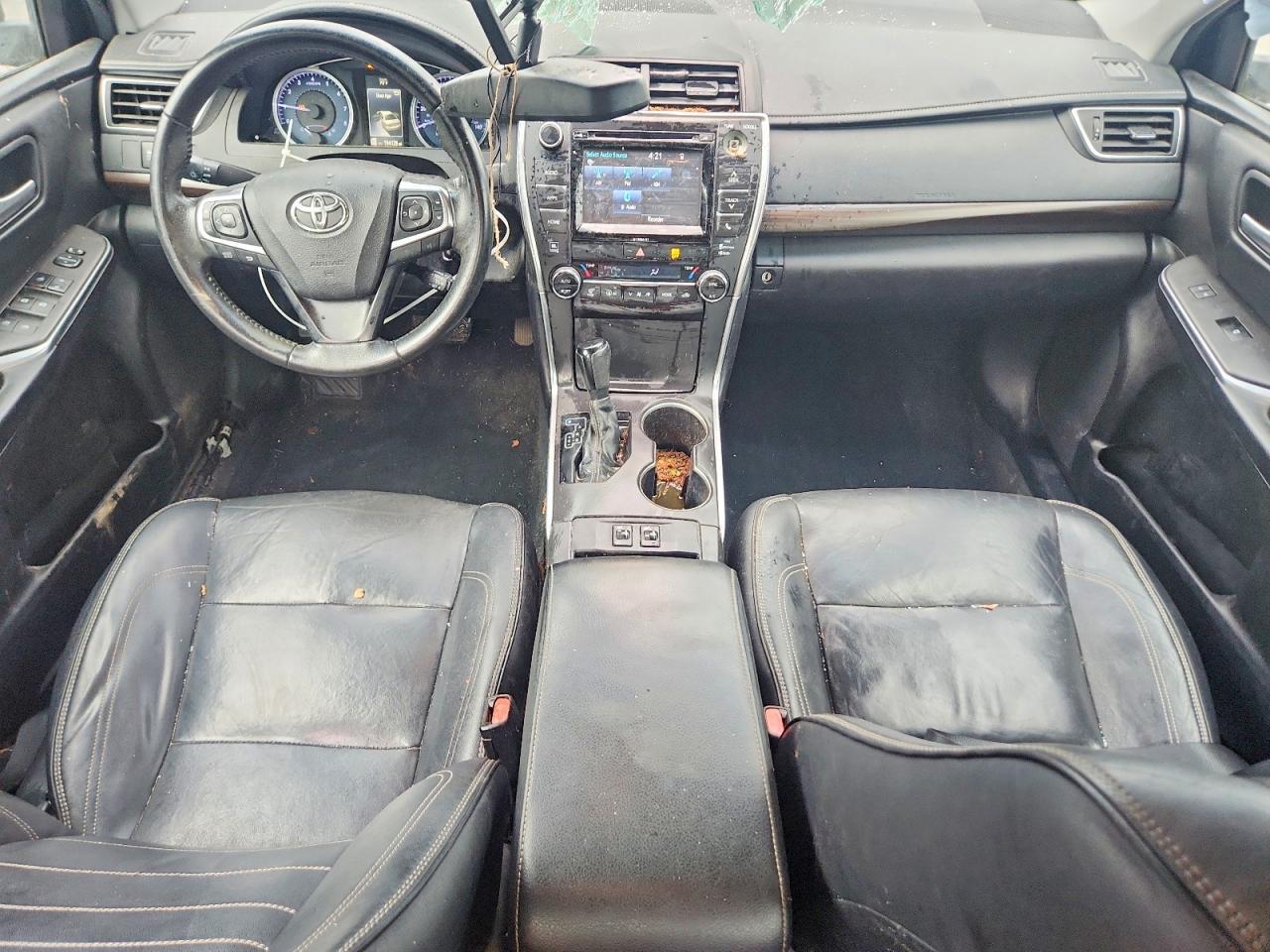 2017 TOYOTA CAMRY