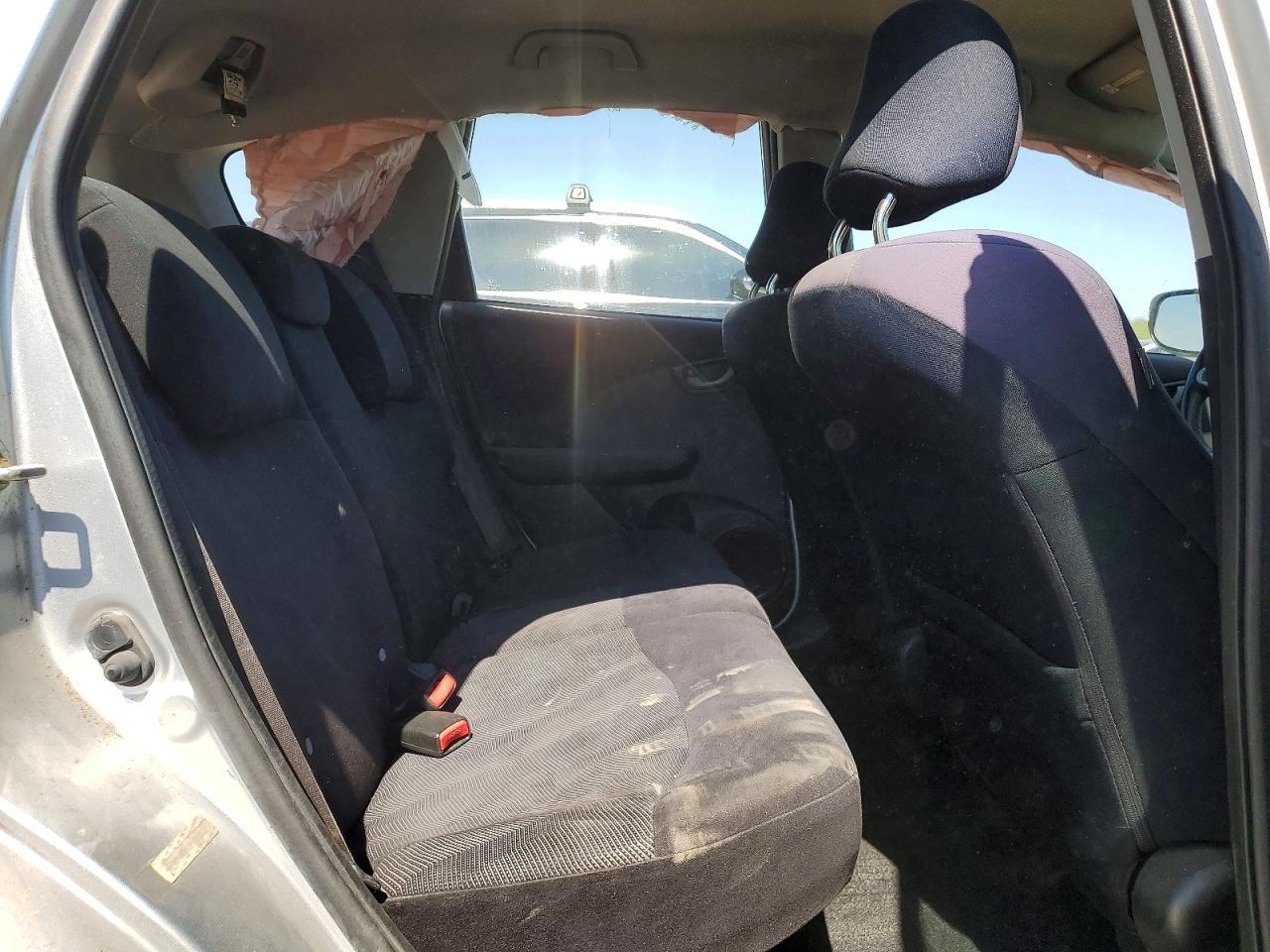 2011 HONDA FIT