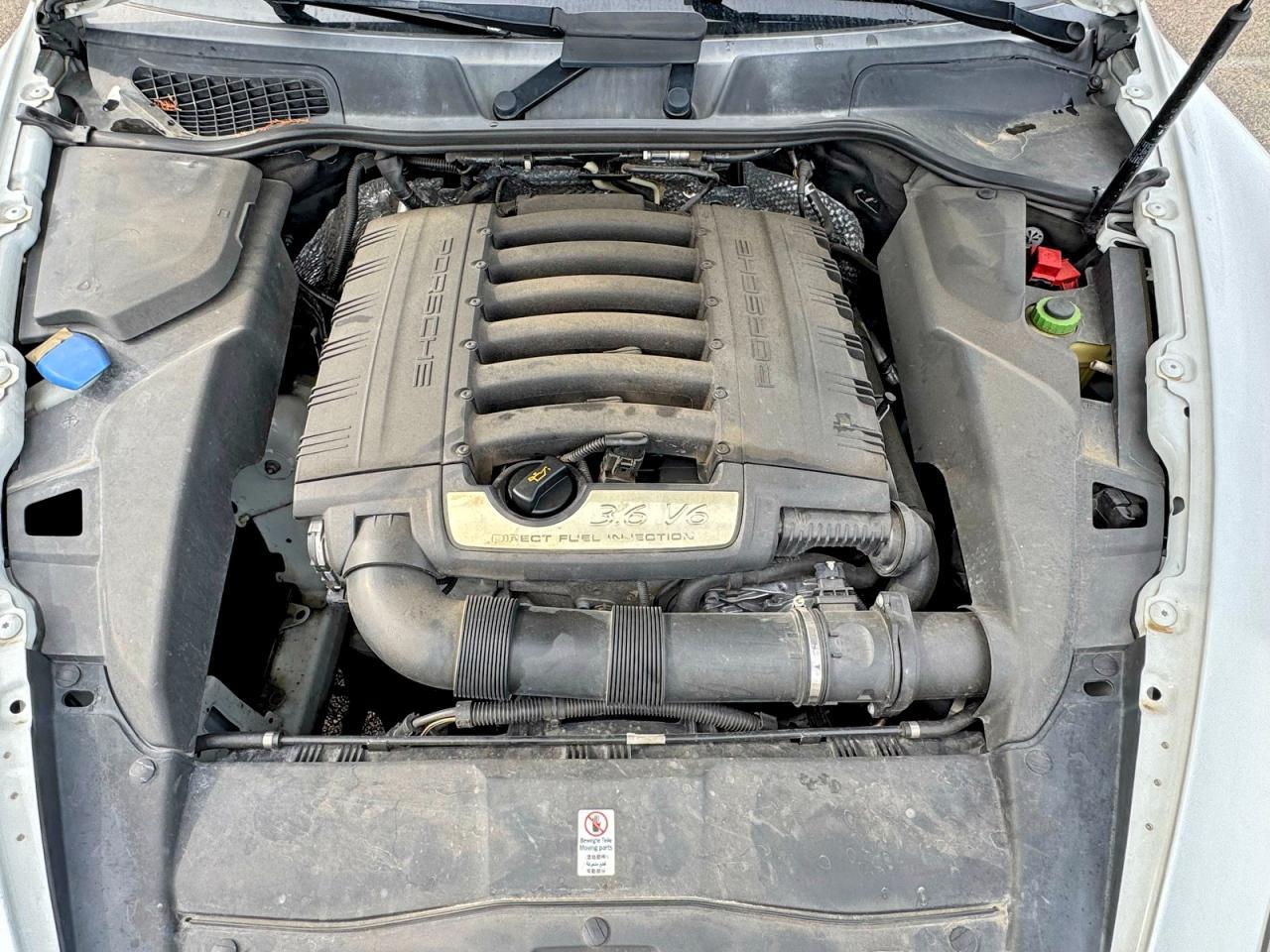 2014 PORSCHE CAYENNE