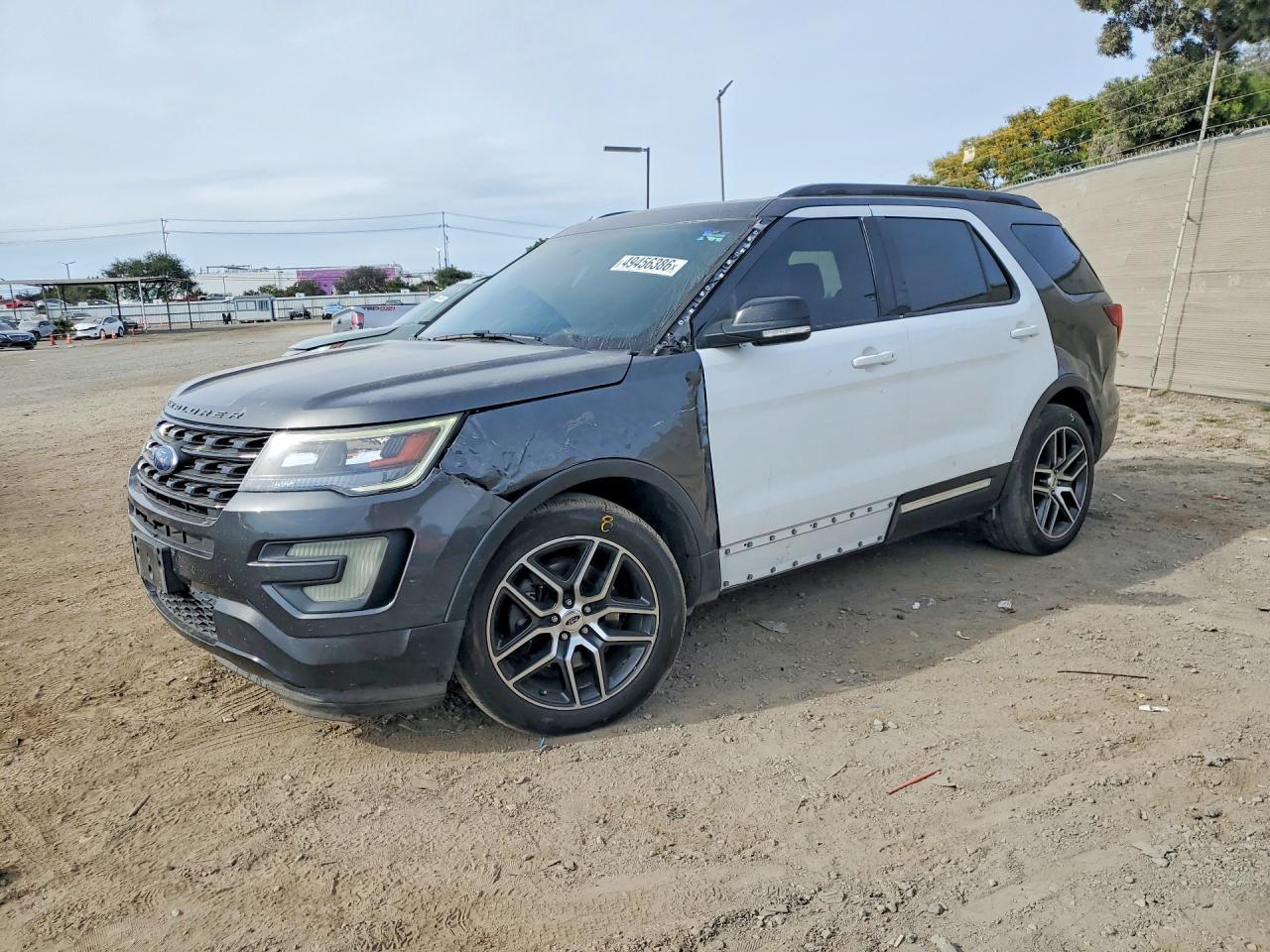 2017 FORD Explorer Sport Trac