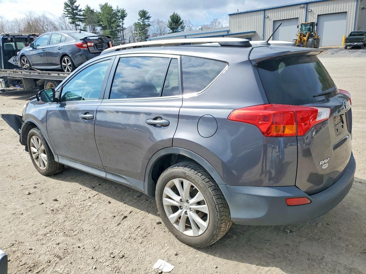 2015 TOYOTA RAV4