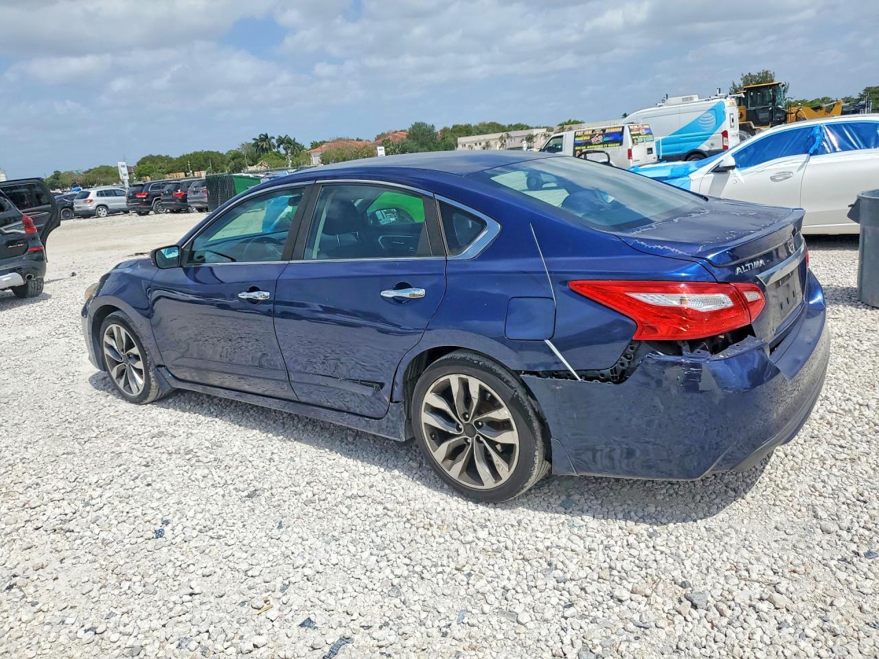 2016 NISSAN ALTIMA