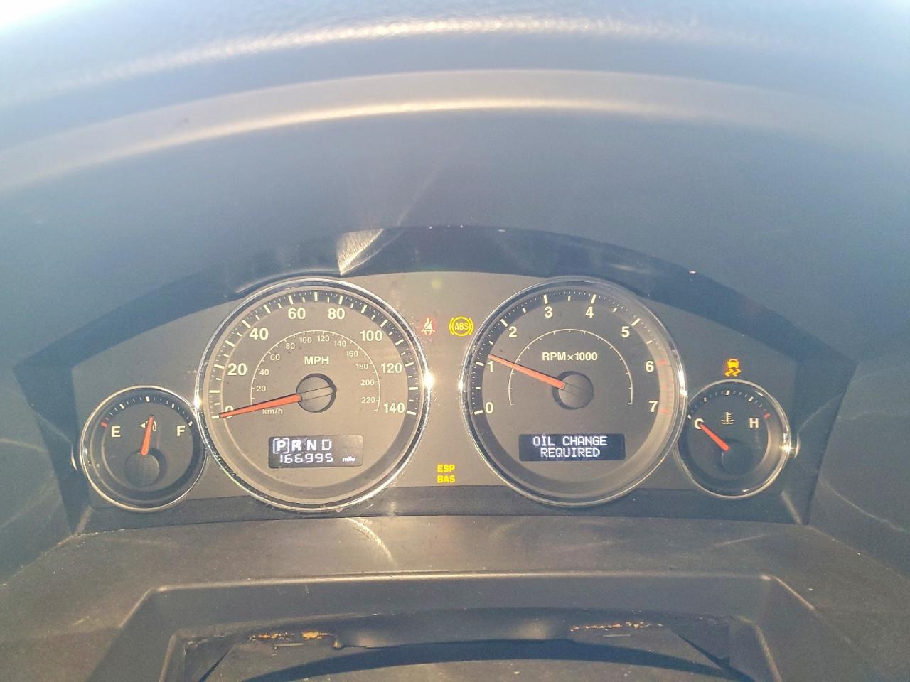 2010 JEEP Commander