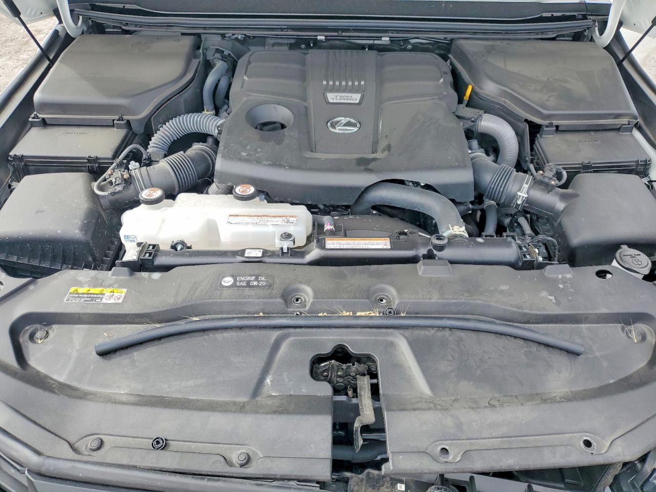 2025 LEXUS GX 550