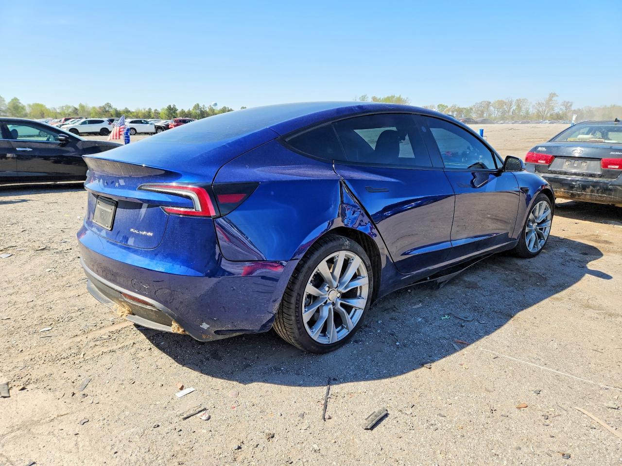 2025 TESLA MODEL 3