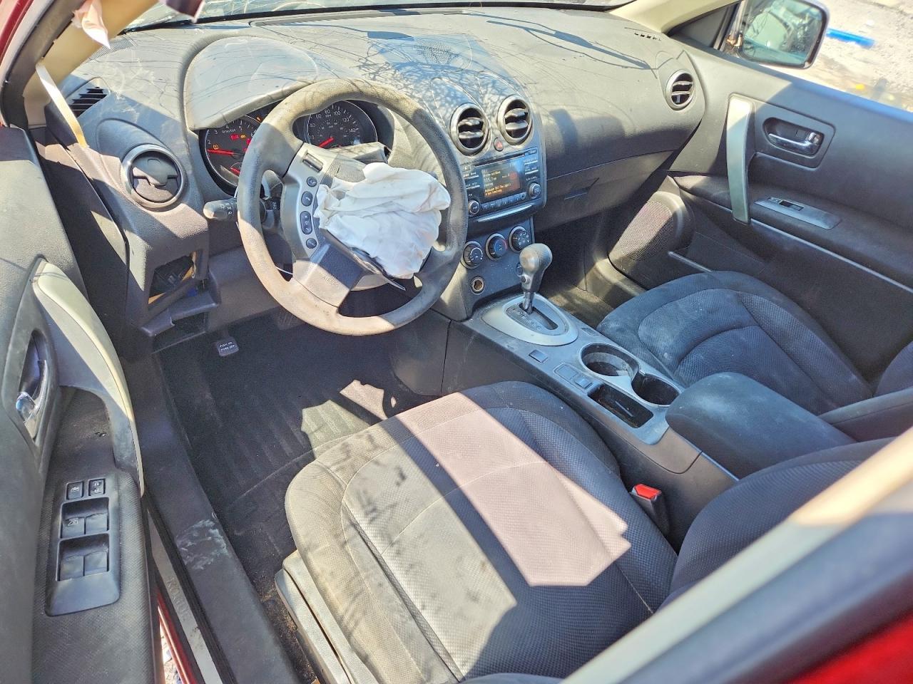2015 NISSAN ROGUE