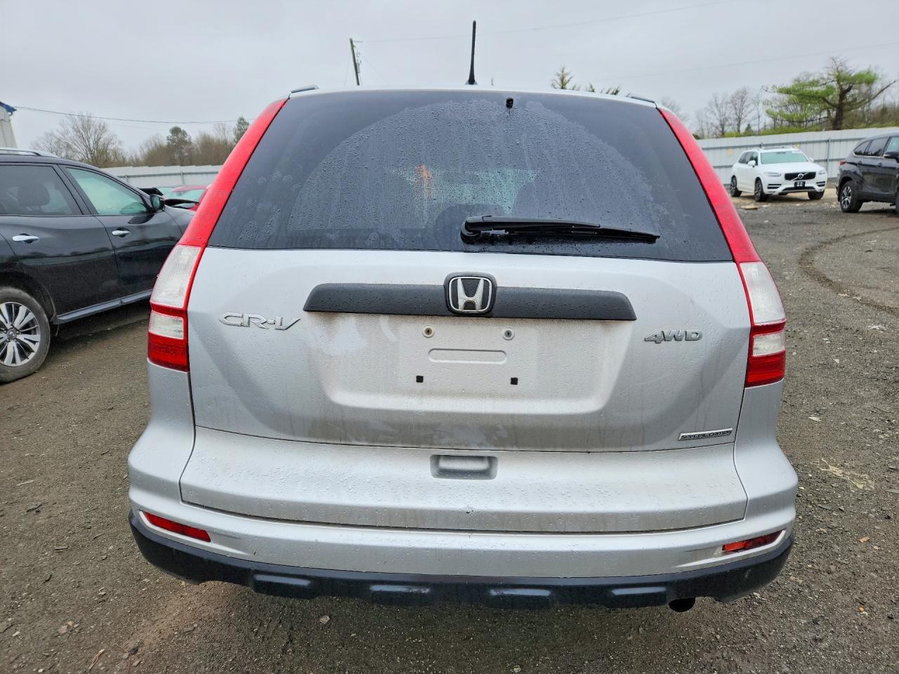 2011 HONDA CR-V