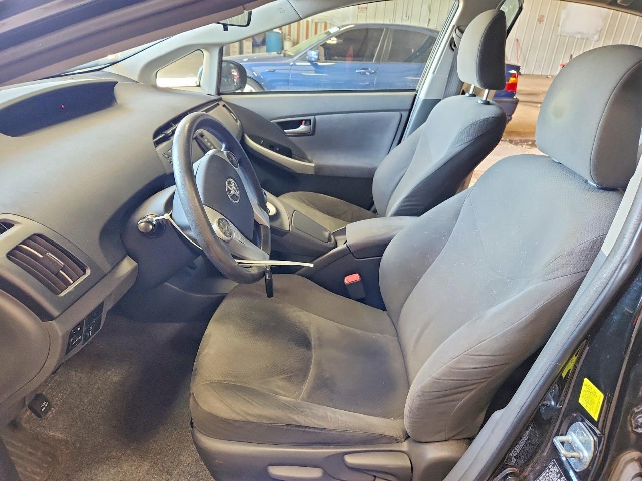 2010 TOYOTA PRIUS