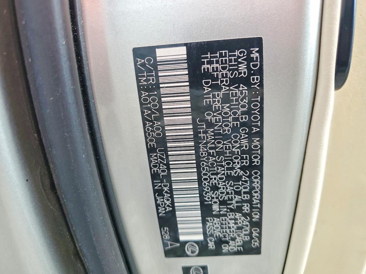2005 LEXUS SC 430
