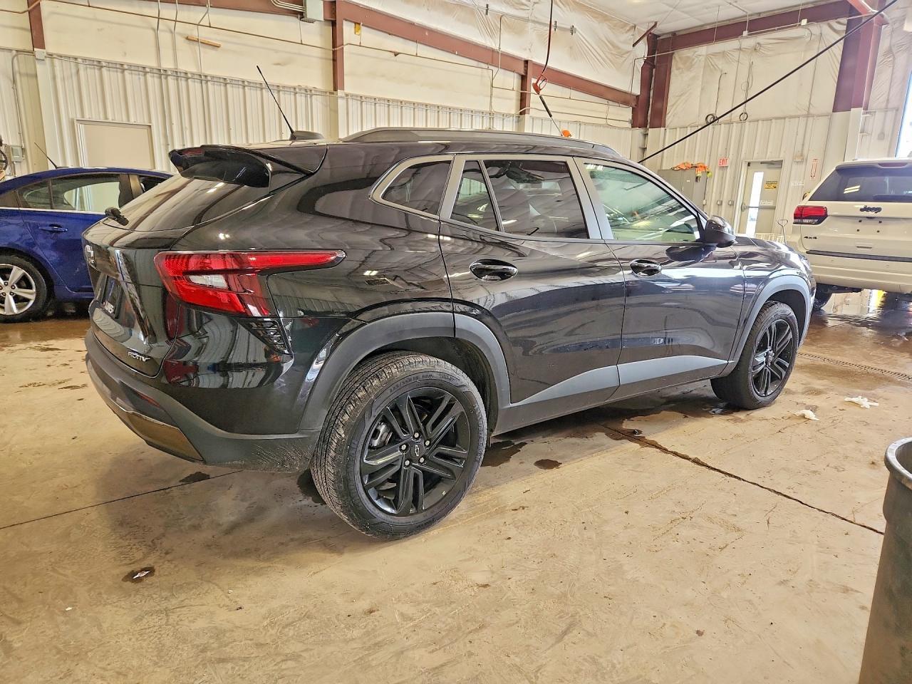 2025 CHEVROLET TRAX