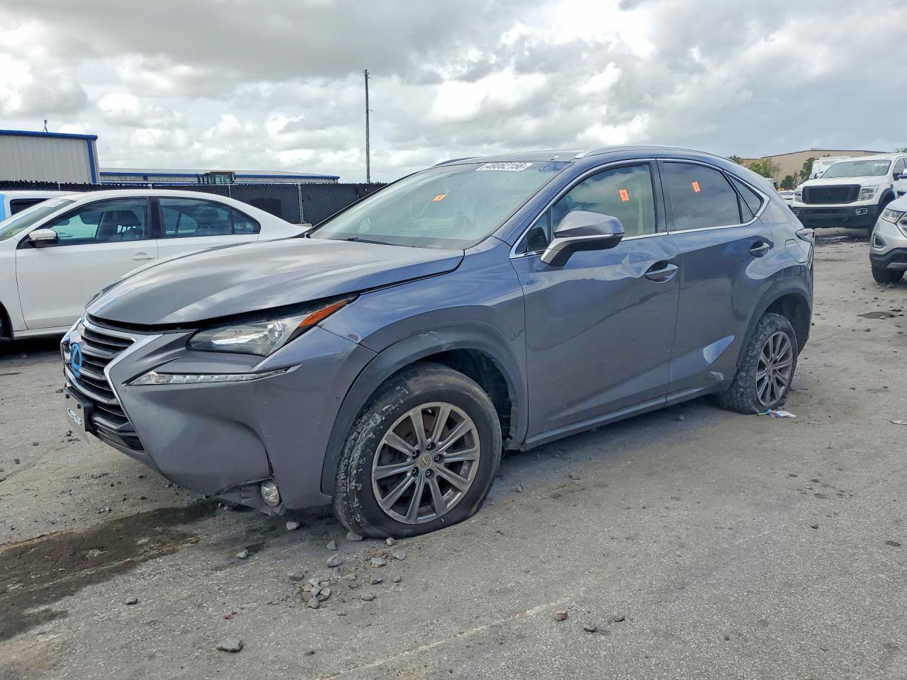 2015 LEXUS NX 200T