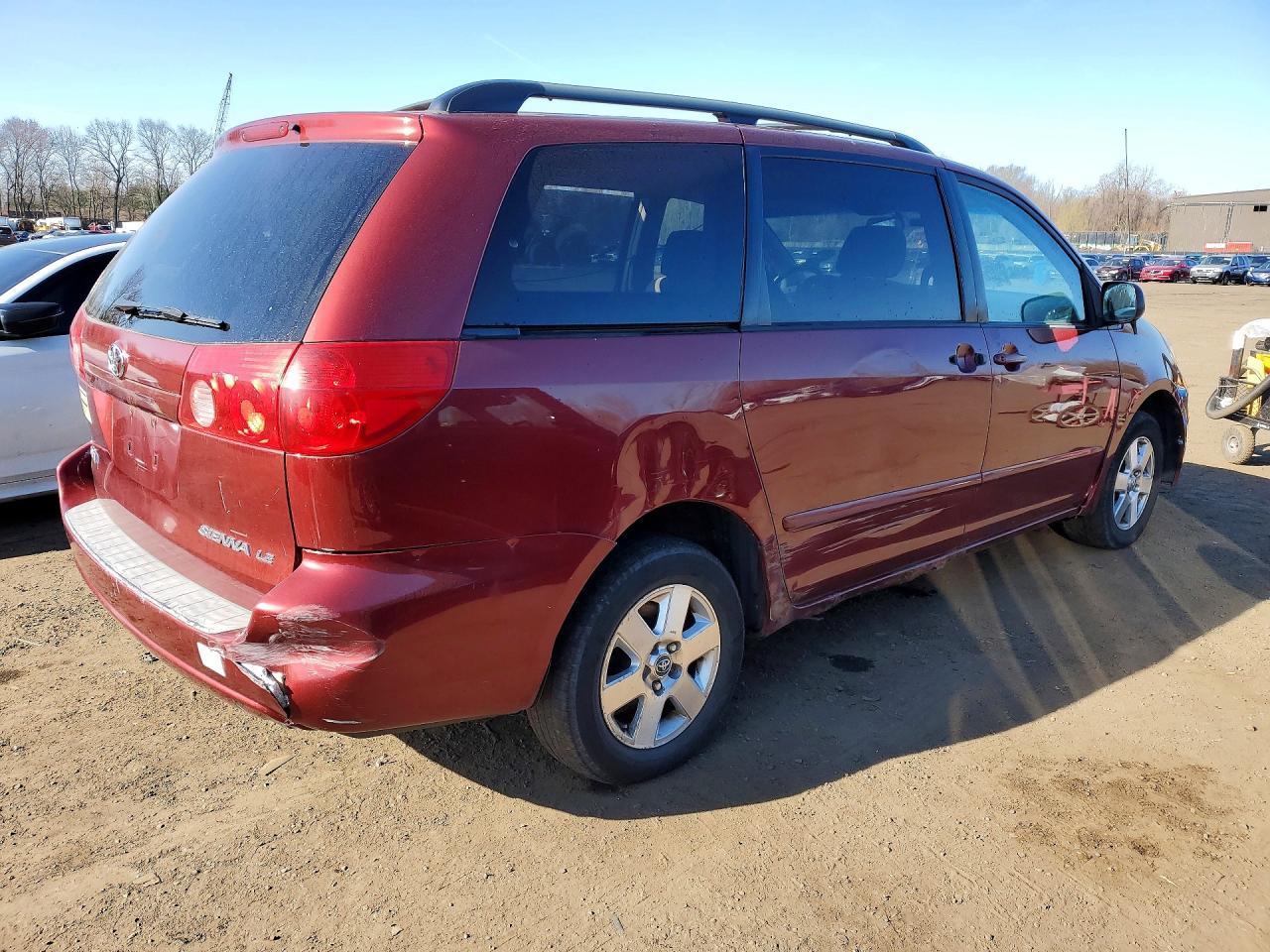 2006 TOYOTA SIENNA