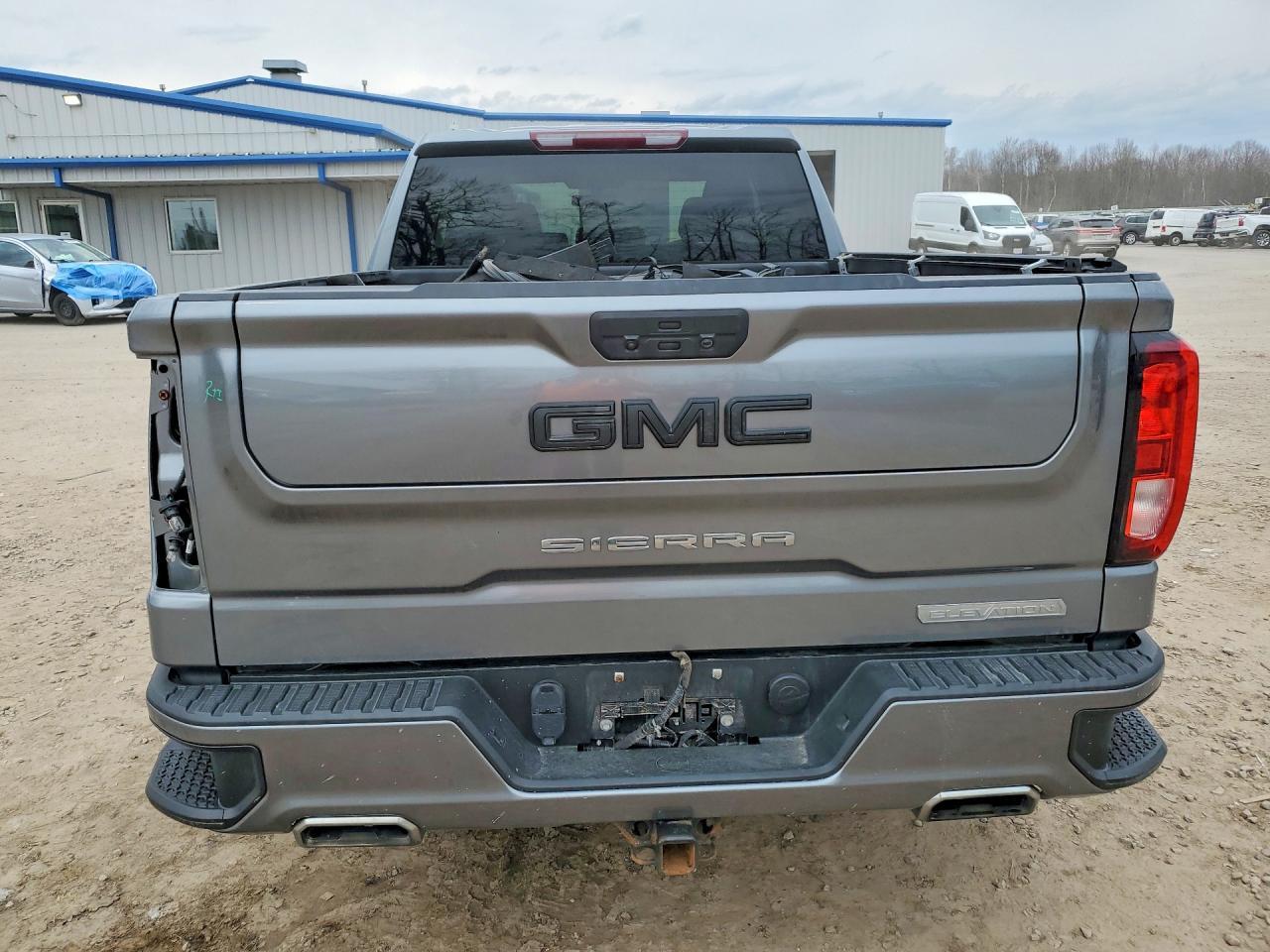 2022 GMC Sierra
