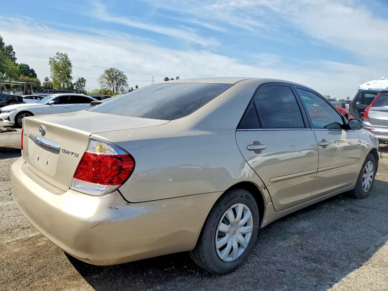 2005 TOYOTA CAMRY