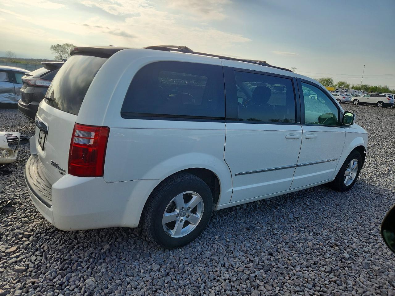 2010 DODGE GRAND CARAVAN
