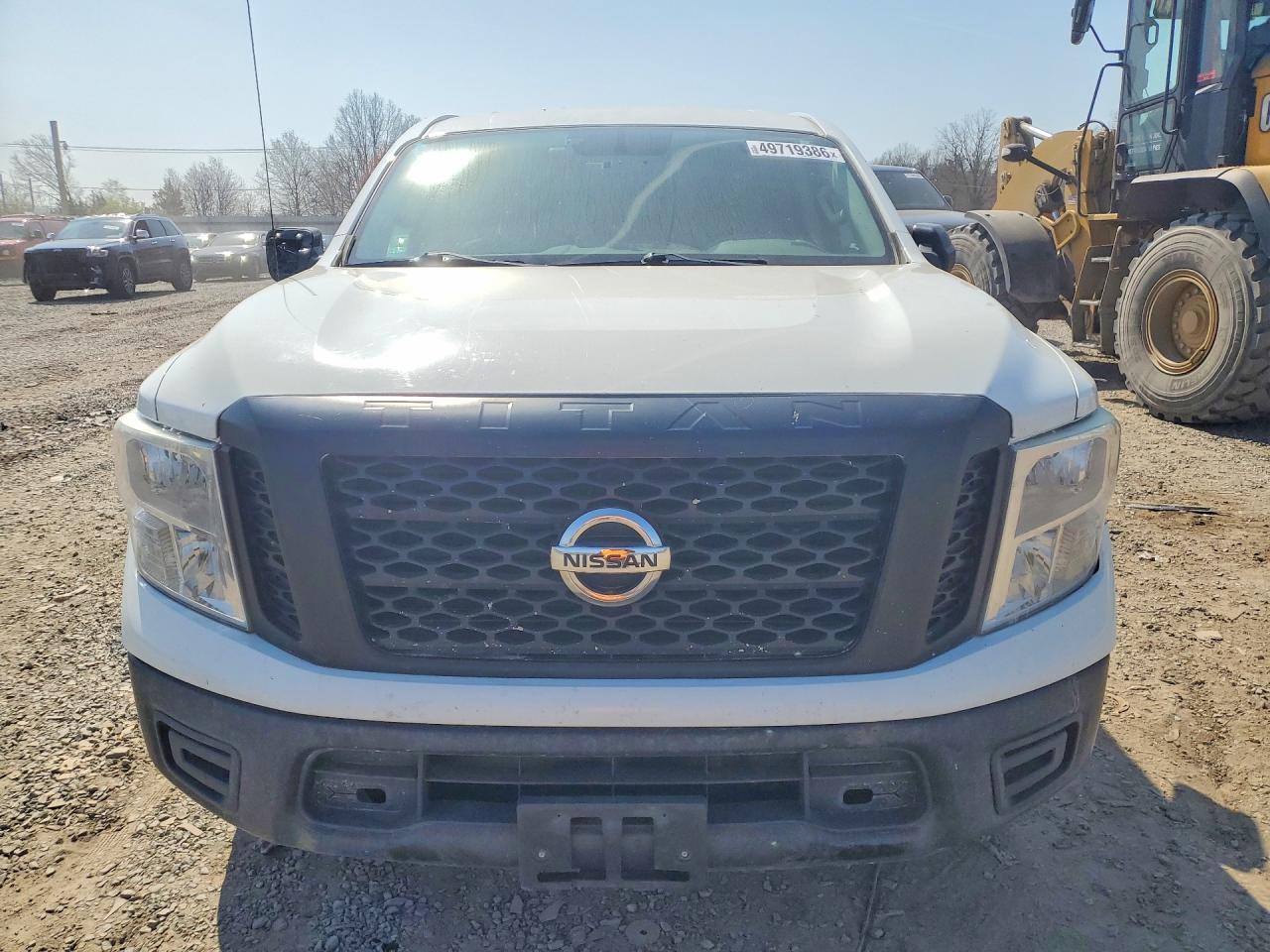 2017 NISSAN Titan