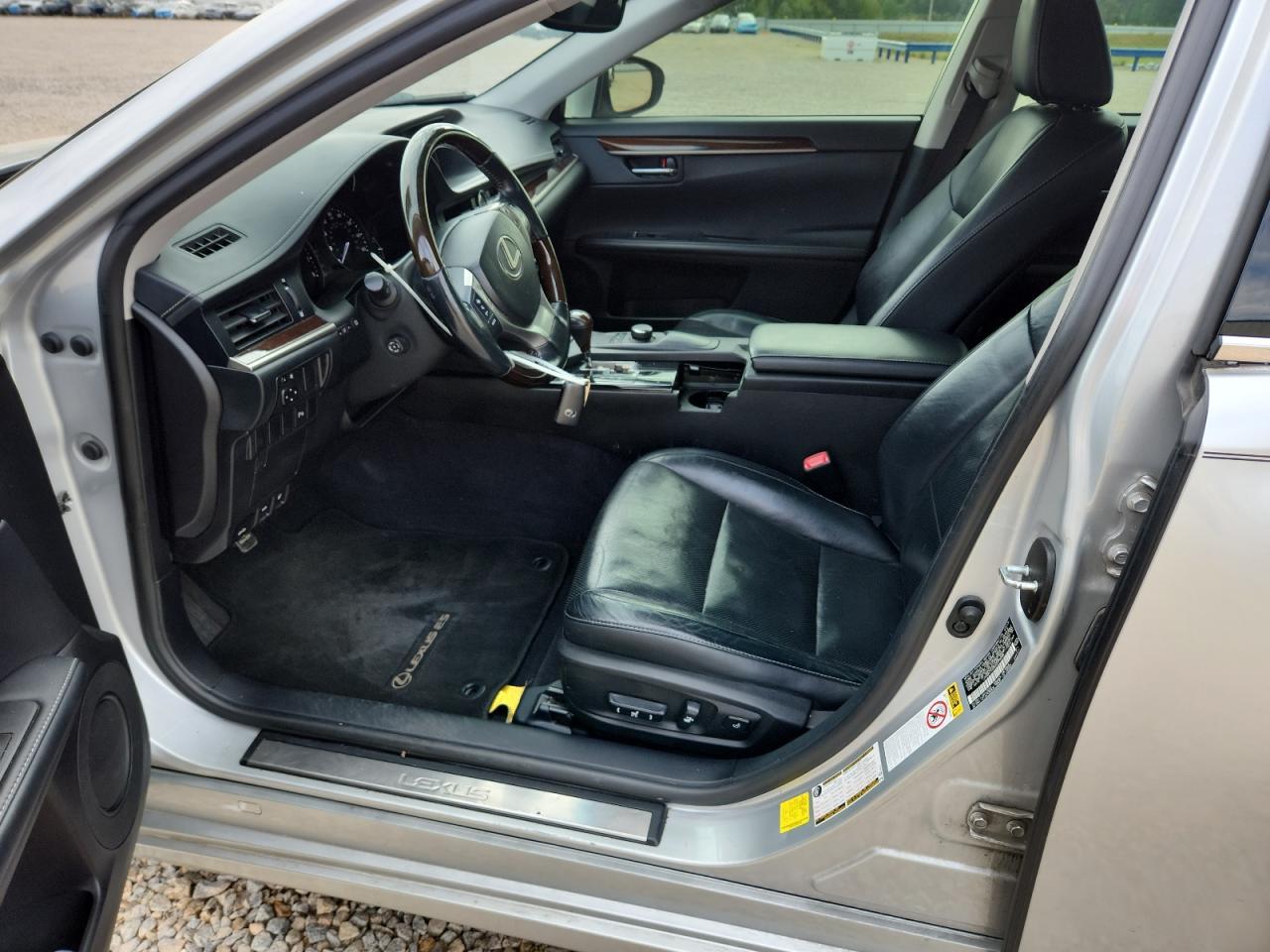 2013 LEXUS ES 350