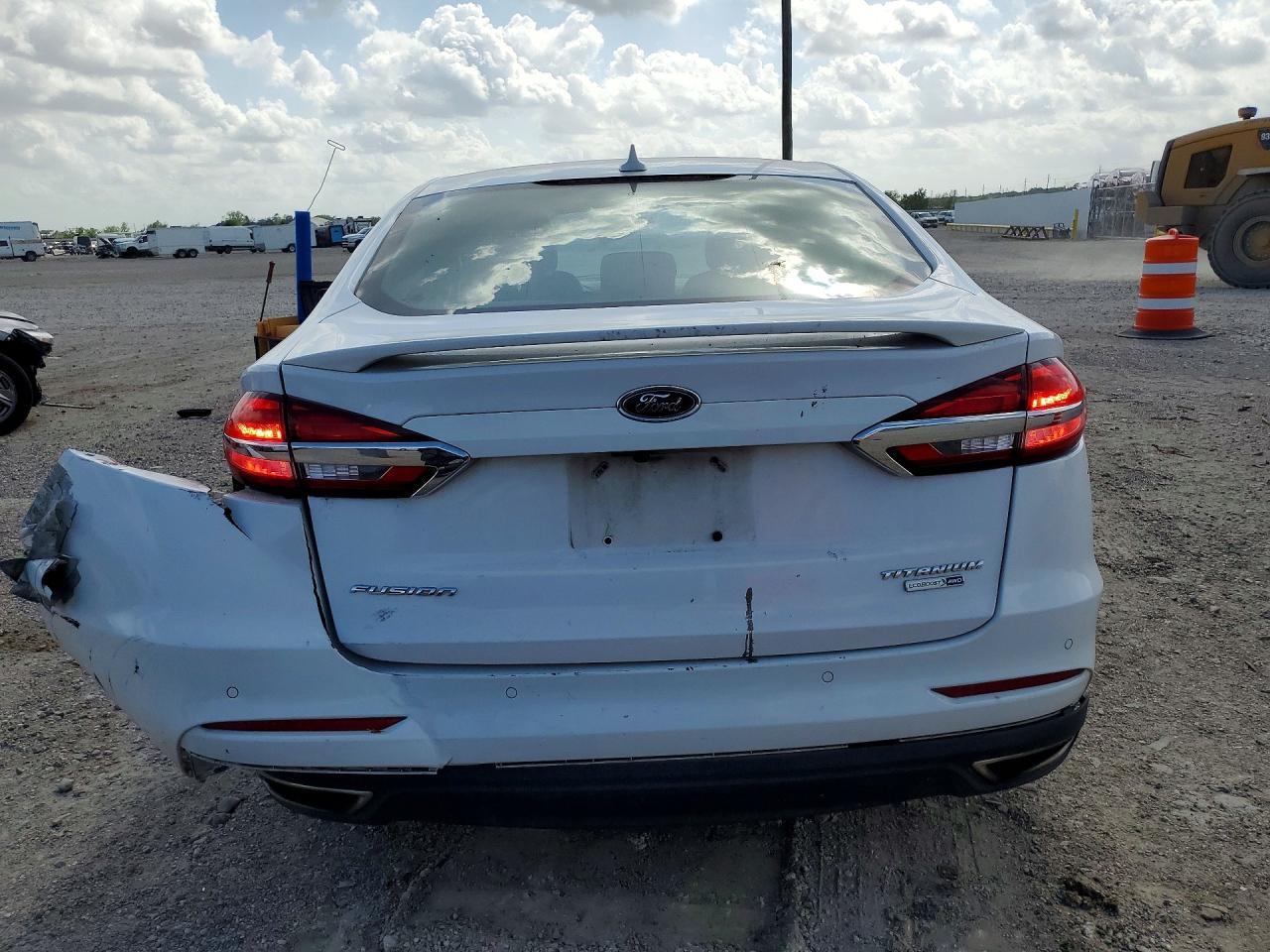 2019 FORD FUSION