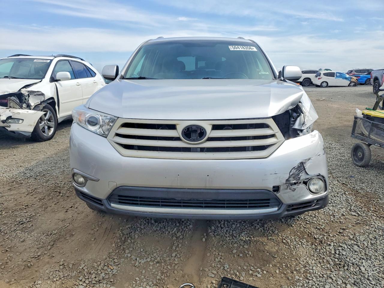 2013 TOYOTA HIGHLANDER