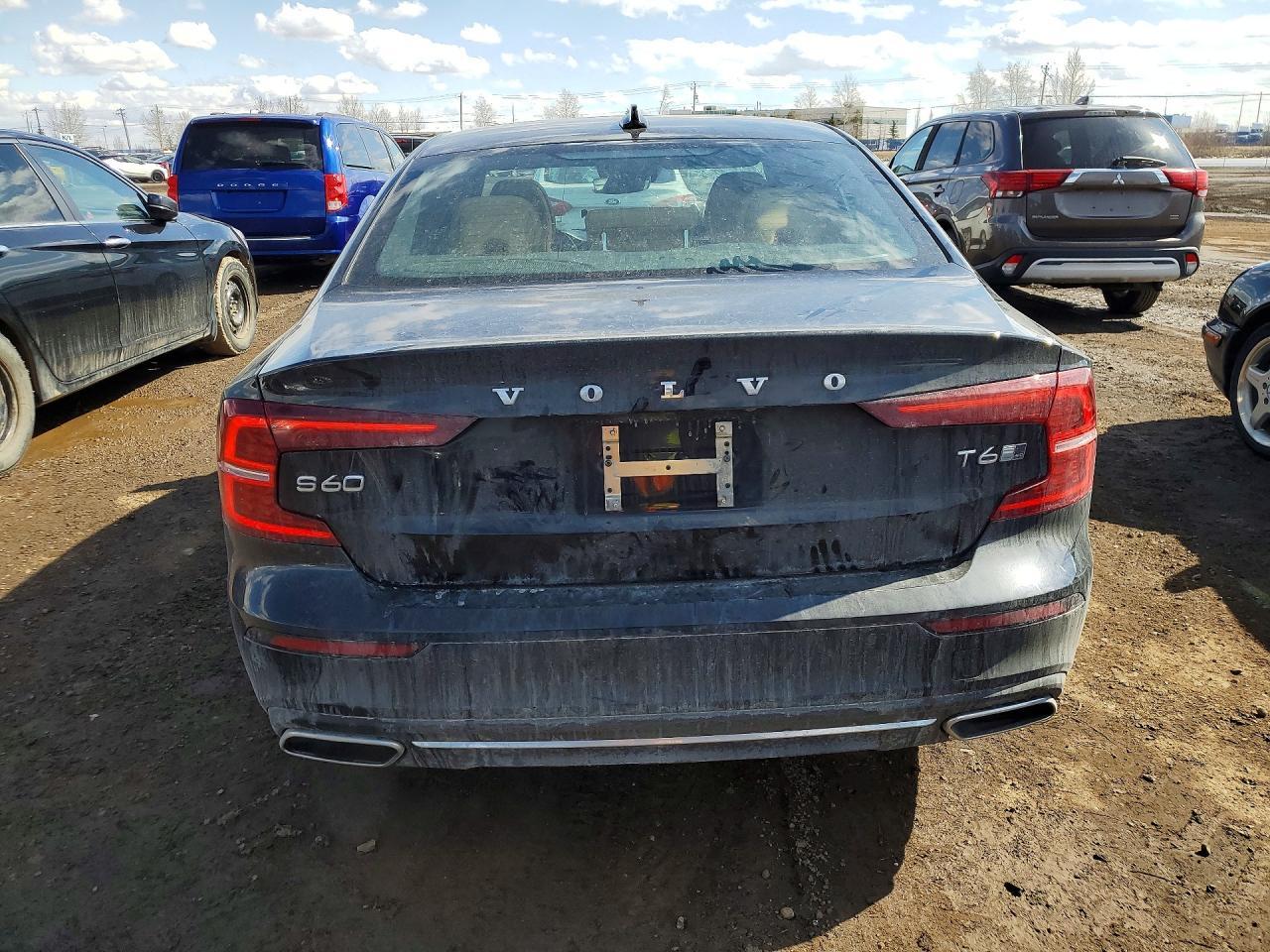 2020 VOLVO S60
