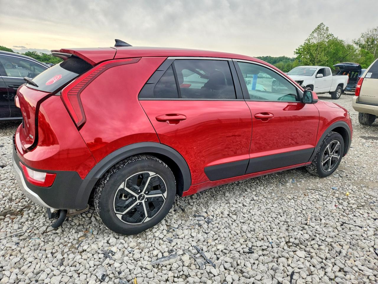 2024 KIA Niro