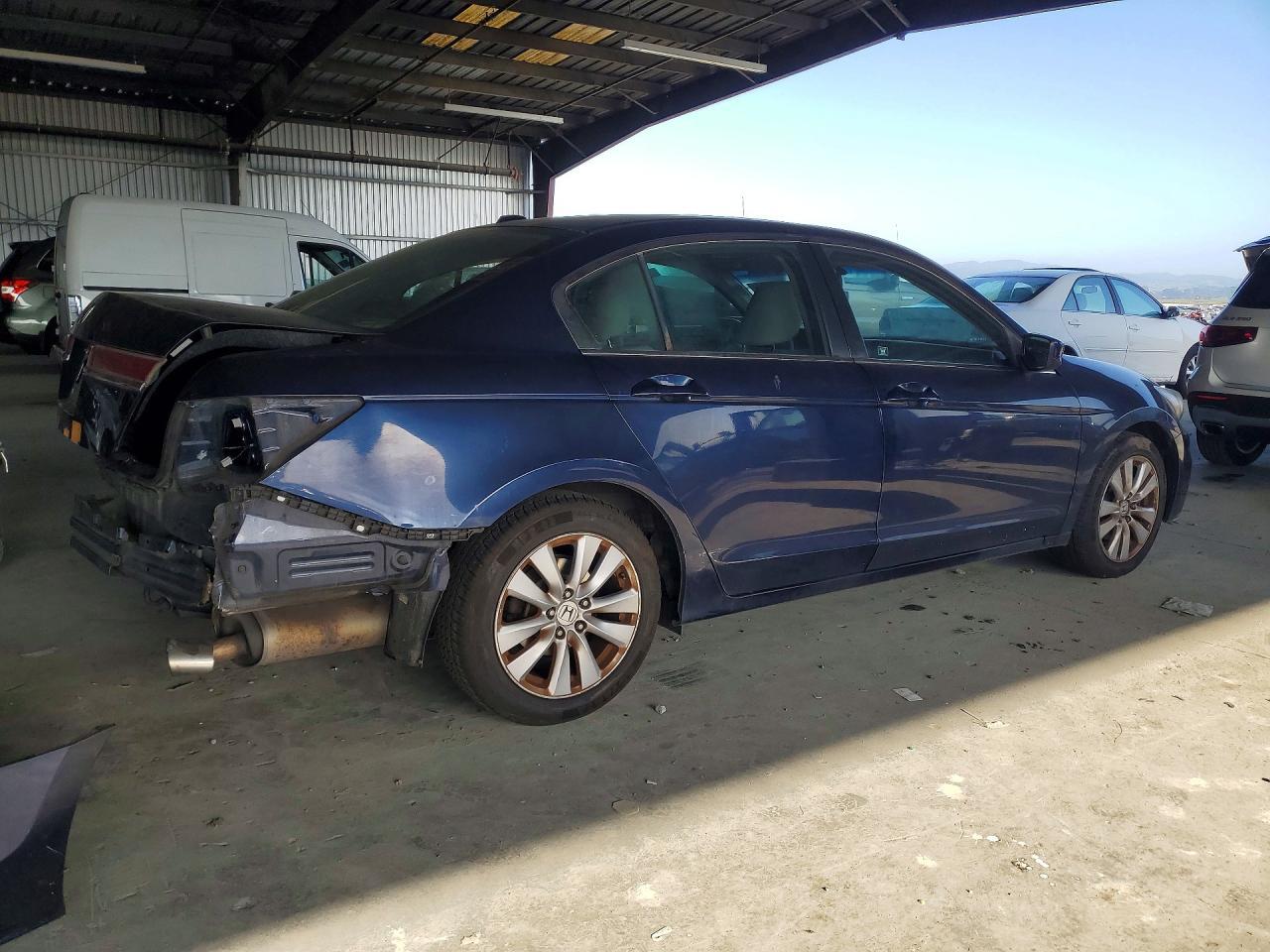 2011 HONDA ACCORD