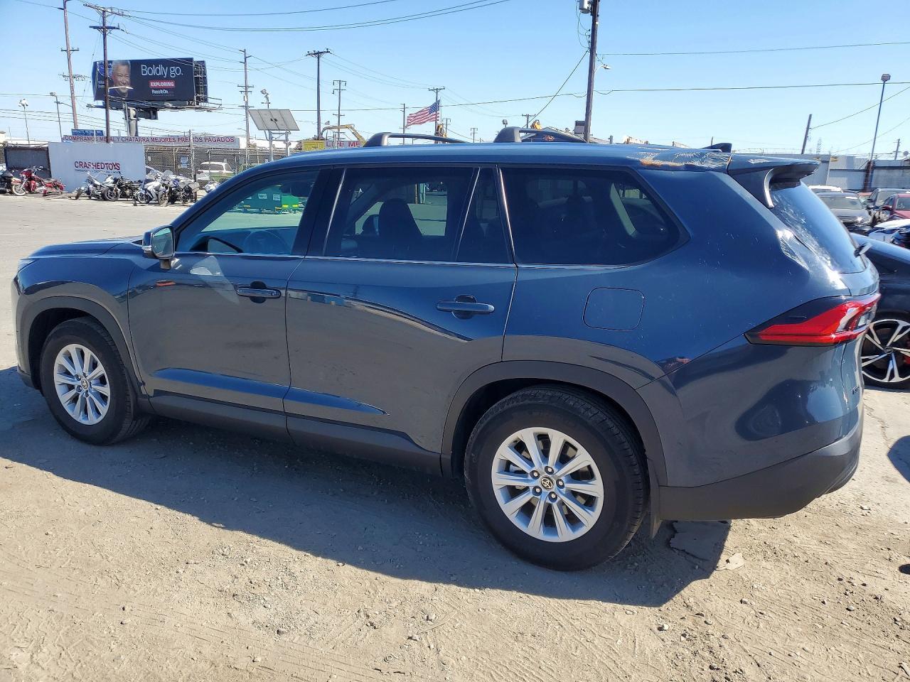 2024 TOYOTA HIGHLANDER
