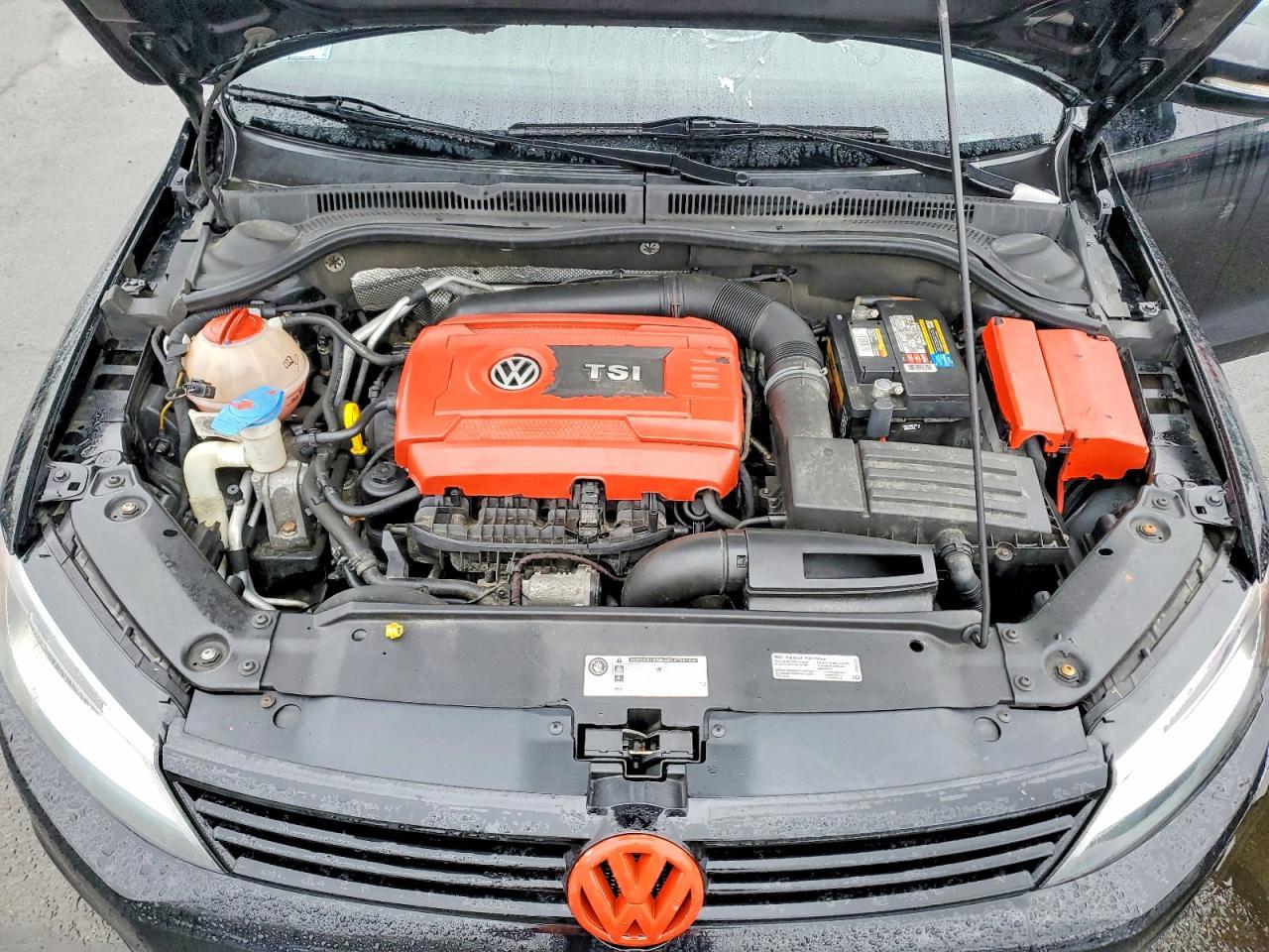 2014 VOLKSWAGEN JETTA