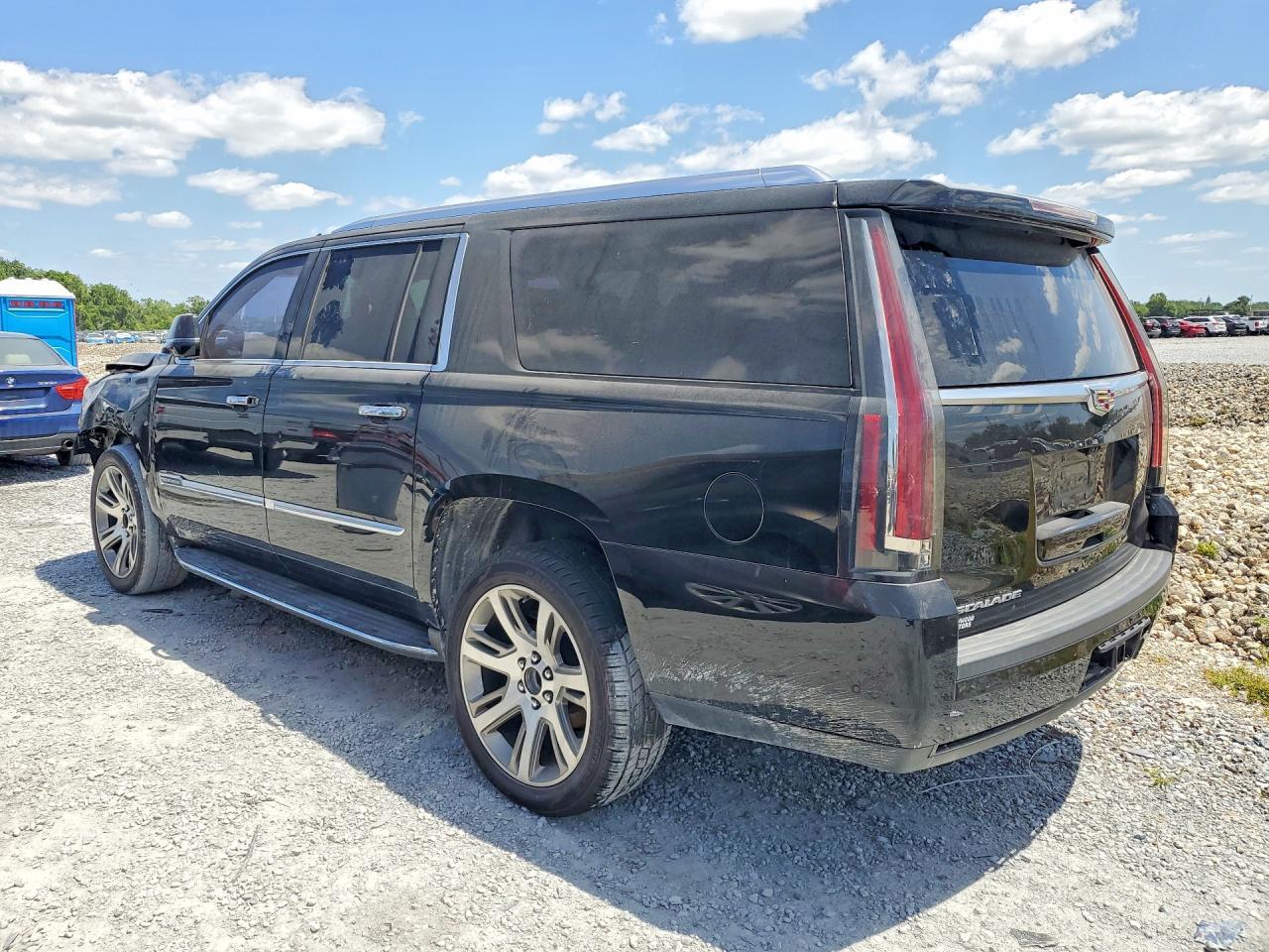 2018 CADILLAC Escalade ESV