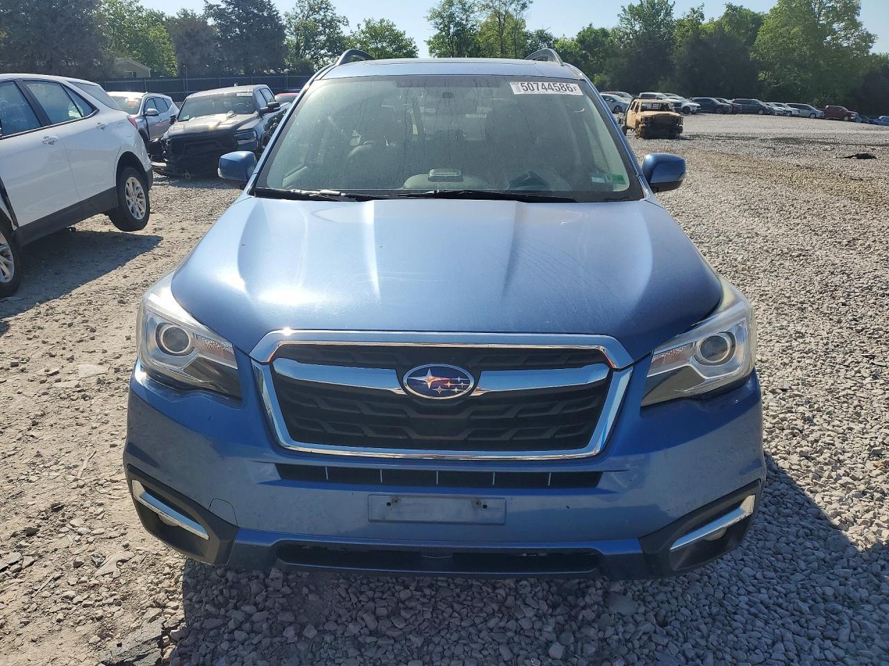 2017 SUBARU FORESTER