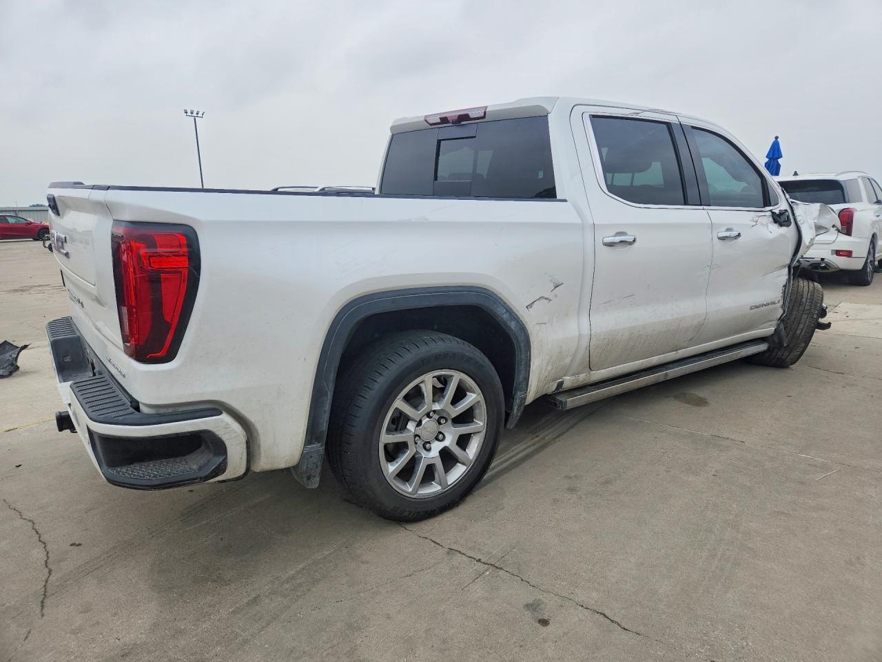 2022 GMC Sierra