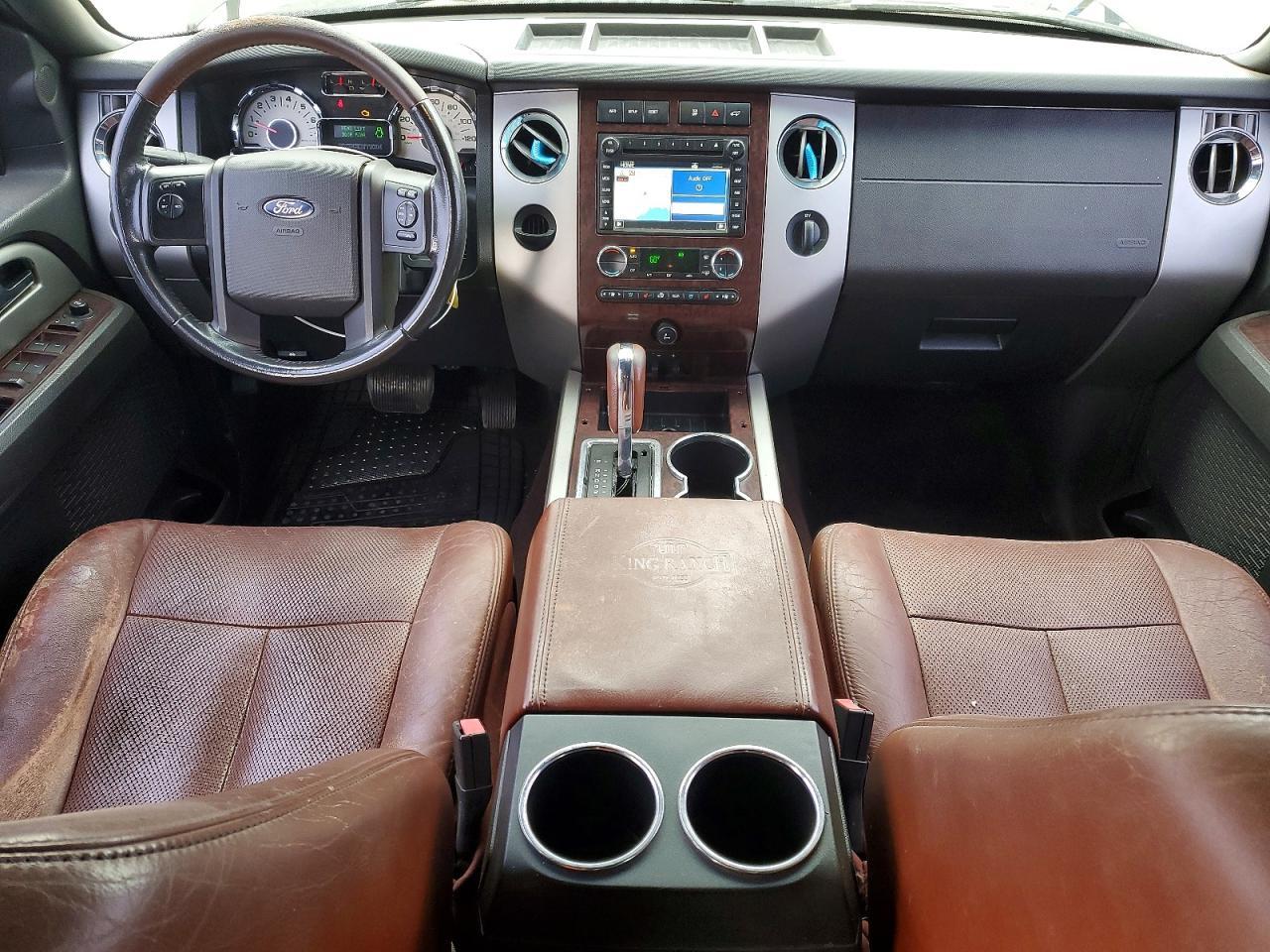 2013 FORD Expedition