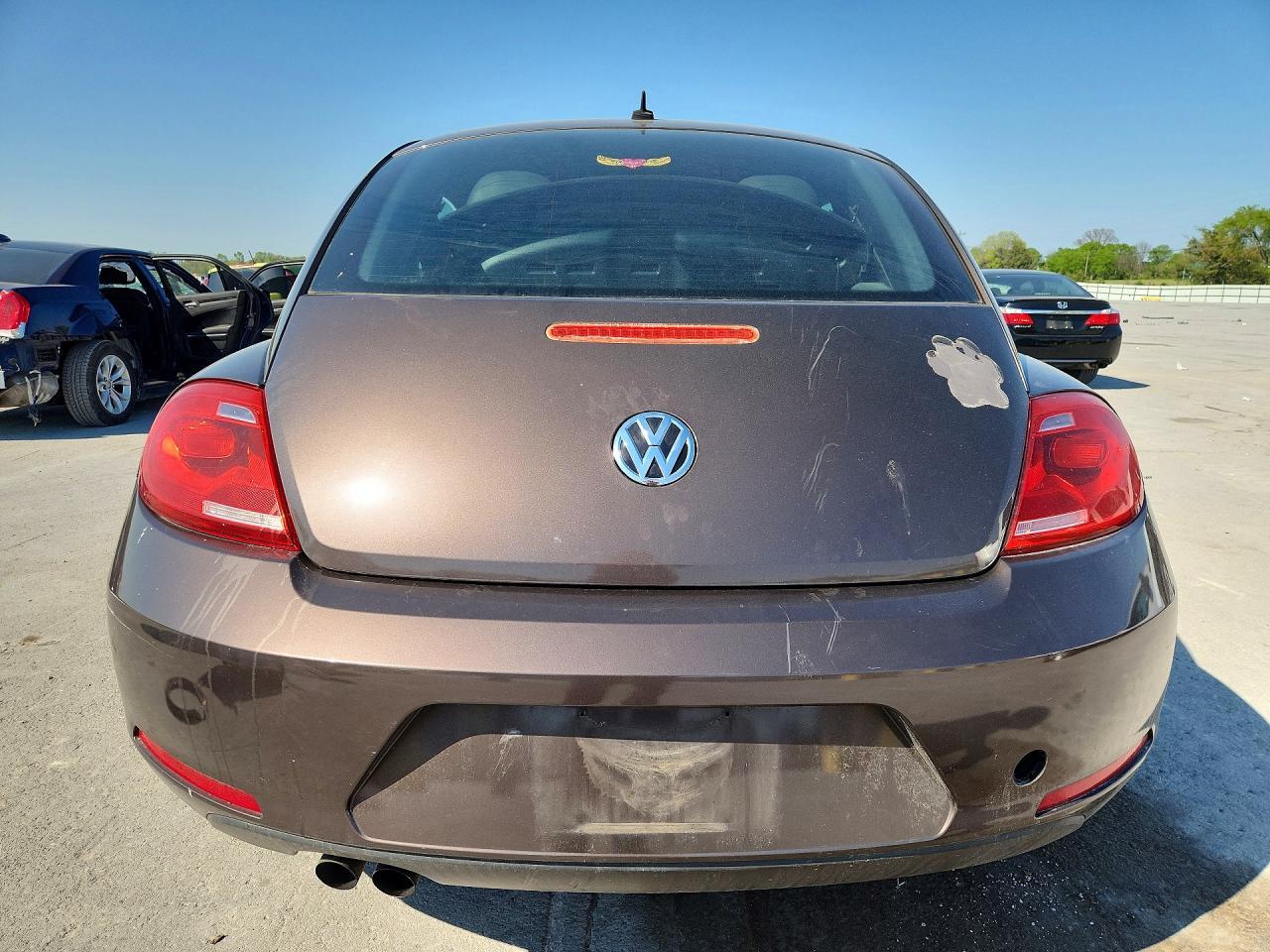 2013 VOLKSWAGEN Beetle