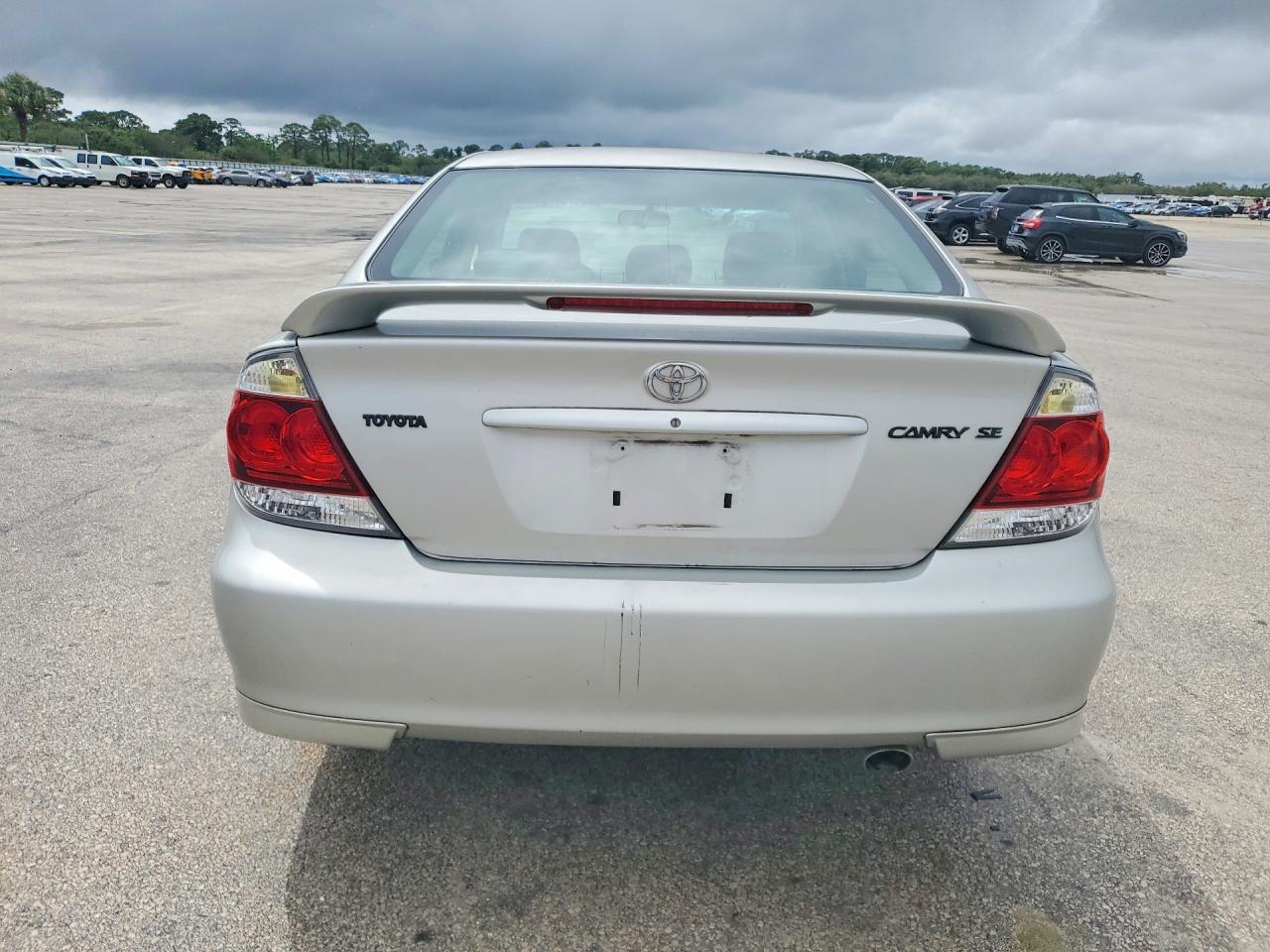 2005 TOYOTA CAMRY