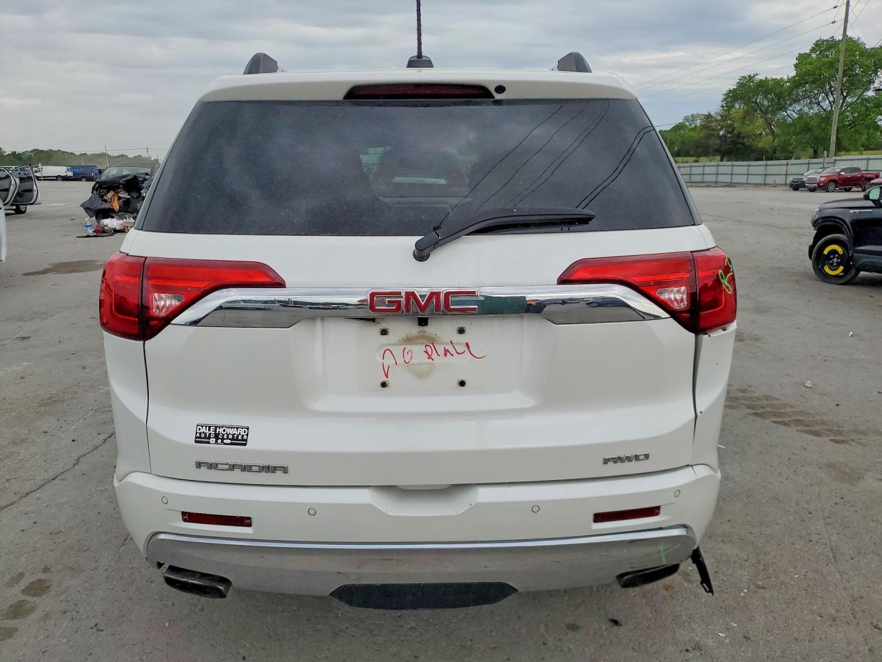 2017 GMC ACADIA