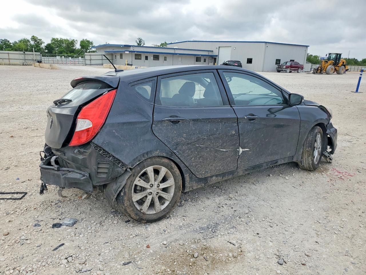 2013 HYUNDAI ACCENT