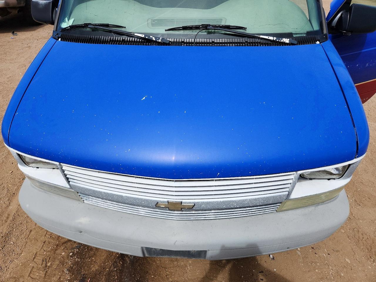 2004 CHEVROLET Astro