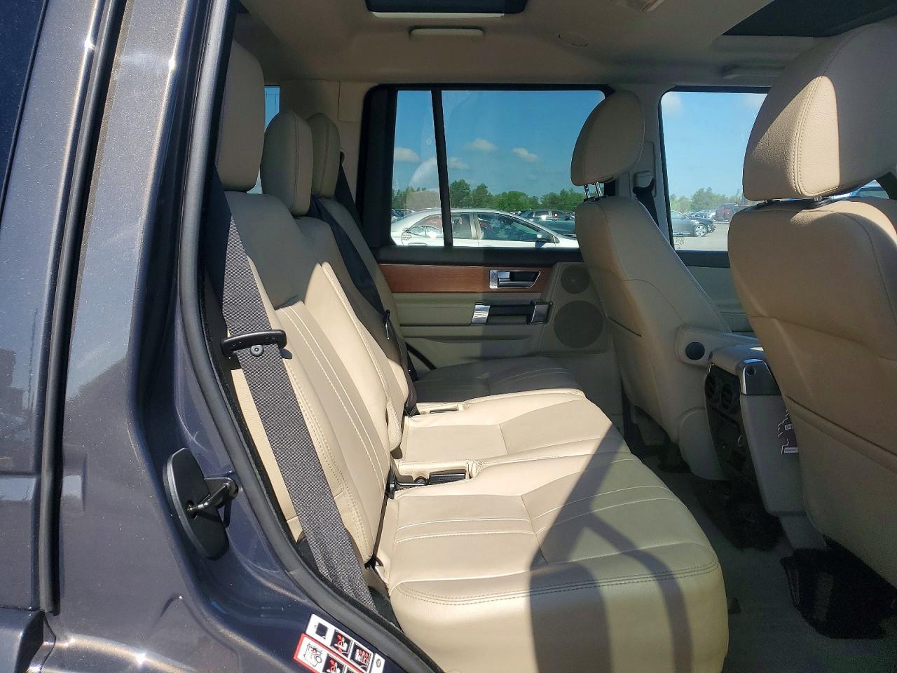 2015 LAND ROVER LR4