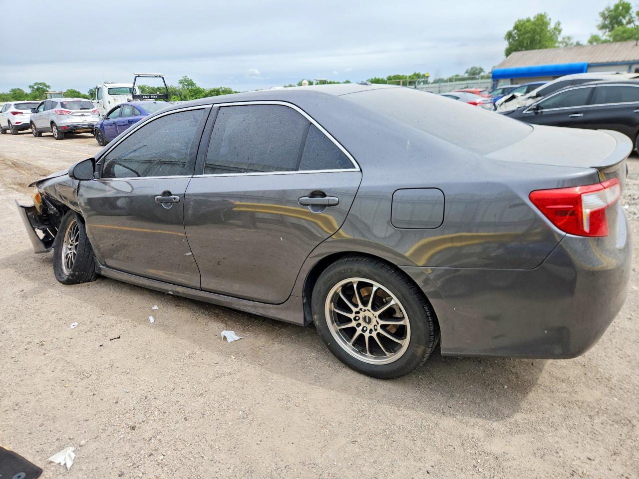 2012 TOYOTA CAMRY