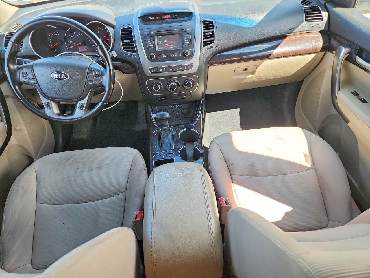 2014 KIA SORENTO