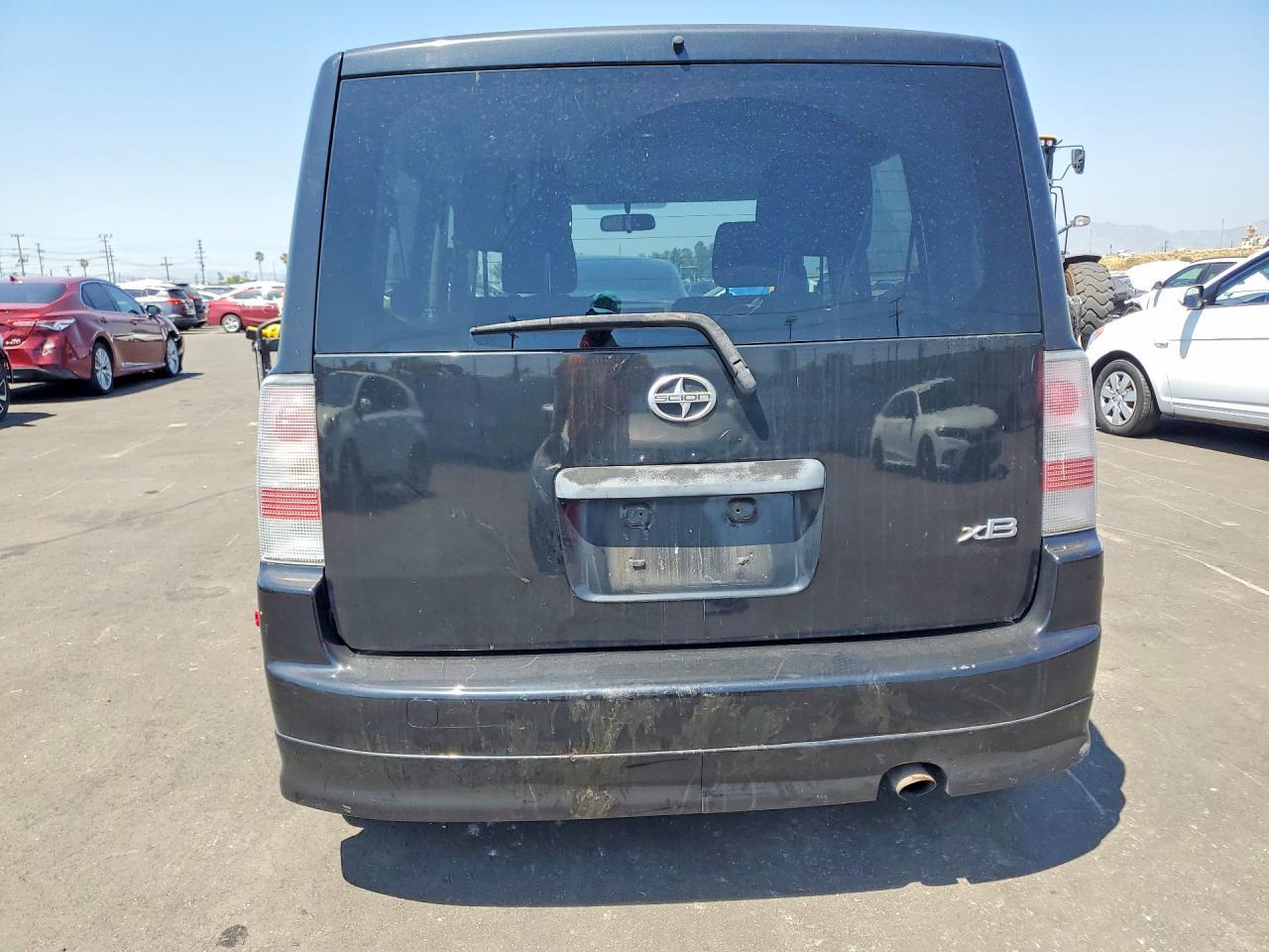 2006 TOYOTA SCION