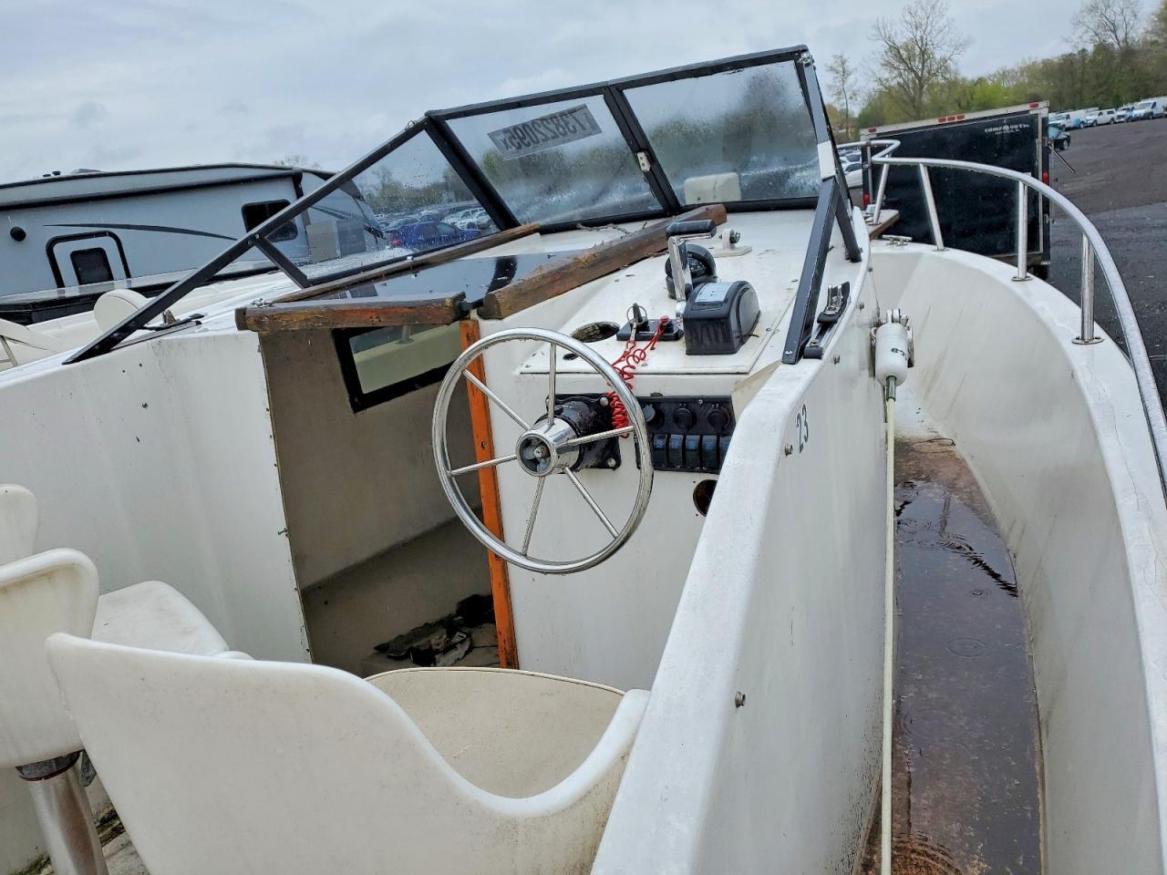1986 7wyc Boat