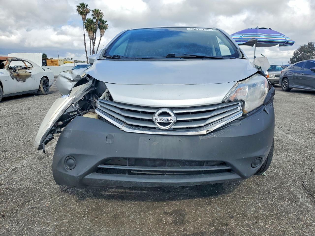 2016 NISSAN Versa Note