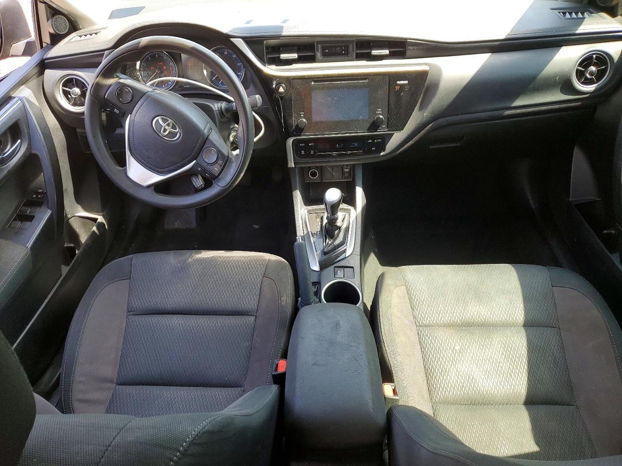 2017 TOYOTA COROLLA