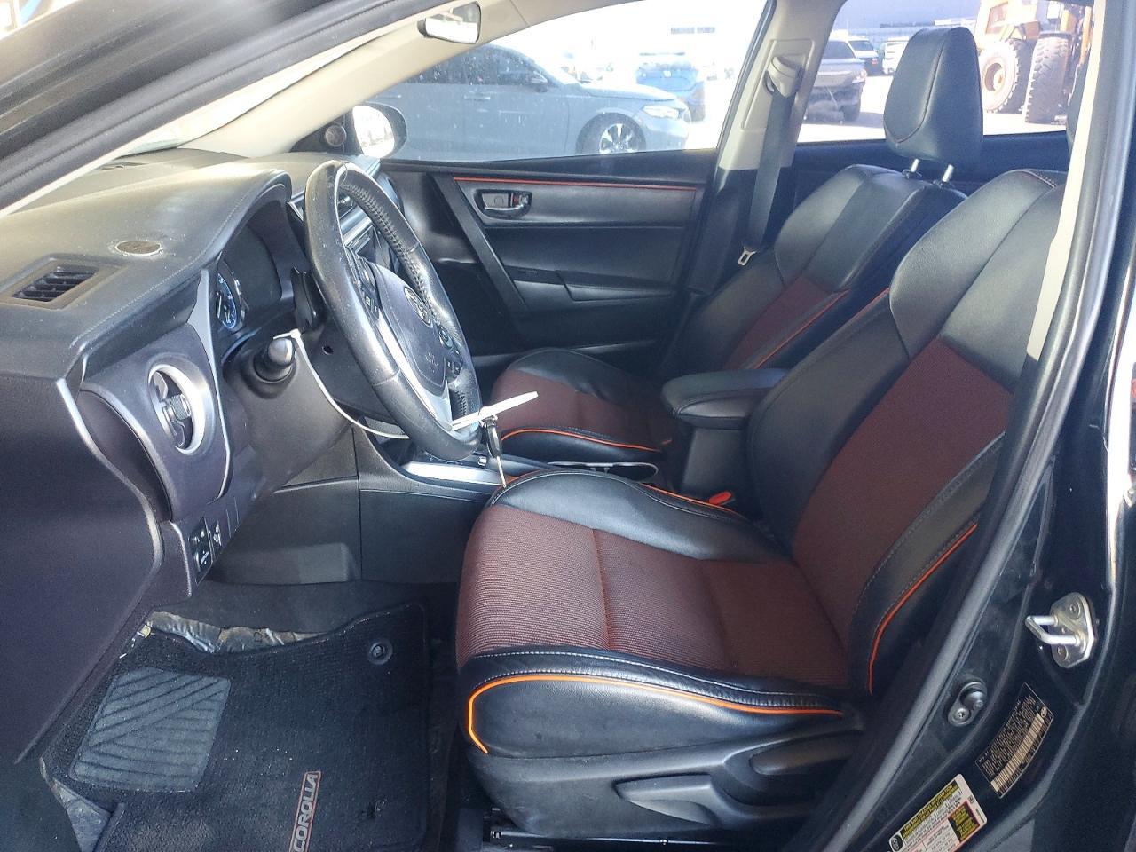 2017 TOYOTA COROLLA